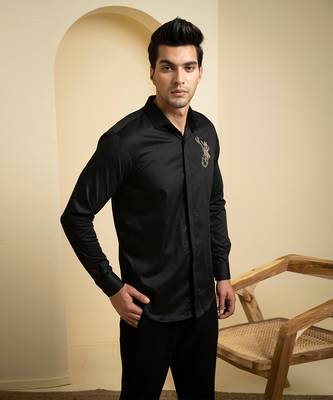 Black Perto Reindeer Shirt 6