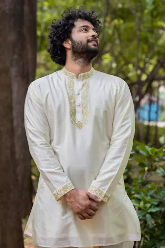 White Machine Embroidered Pattu Set