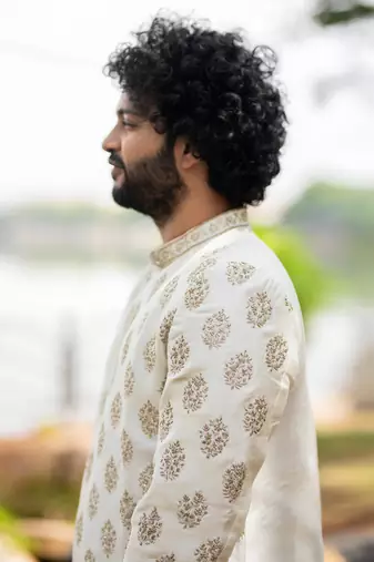 Lysian Sliver Sherwani