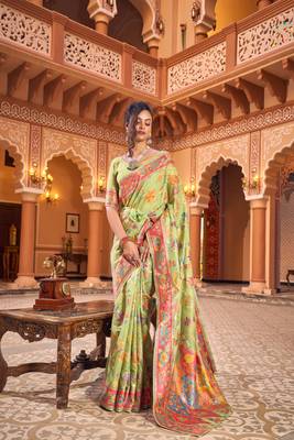 Pista Soha Pashmina Kashmiri Modaal Silk Handloom Ocassional Weaving Collection Saree With Blouse For Women 4