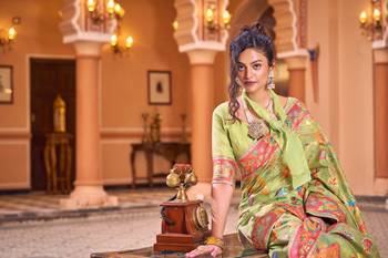Pista Soha Pashmina Kashmiri Modaal Silk Handloom Ocassional Weaving Collection Saree With Blouse For Women 7