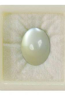 Natural White Moonstone at Wholesale Rate 12.25 Ratti 11 Carat Oval Shape चंद्रकांत Loose Gemstone Rashi Ratan 1 Pcs