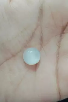 Natural White Moonstone at Wholesale Rate 11.25 Ratti 10.12 Carat Round Shape चंद्रकांत Loose Gemstone Ratan 1 Pcs