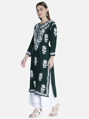 Green embroidered cotton chikankari-kurtis 3