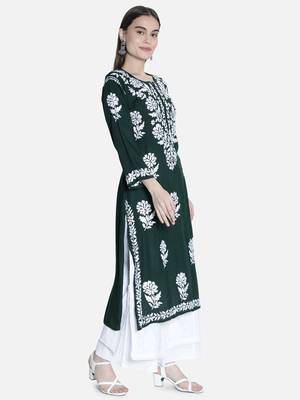 Green embroidered cotton chikankari-kurtis 4