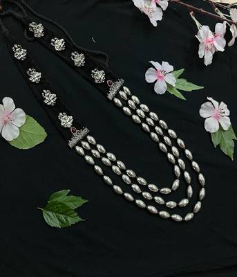 Dholki Necklace with Laxmi Motifs 1