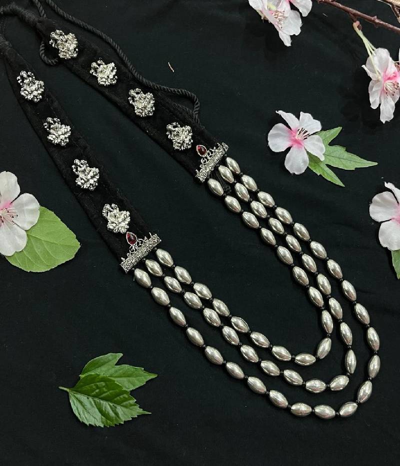 Dholki Necklace with Laxmi Motifs