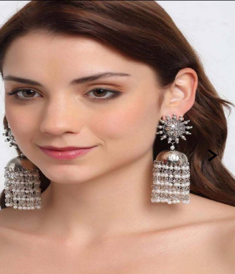 Chakra jhumka with pearls