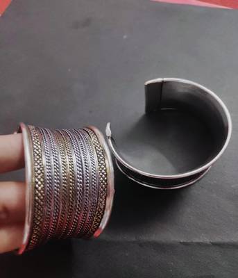 DUALTONE HANDCUFF 2