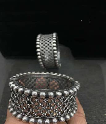Antique jaali hand Kada 4