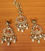 White necklace-sets