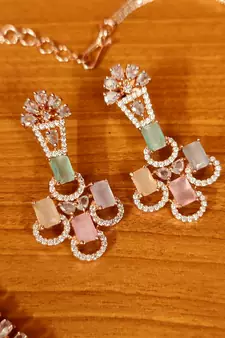 Multicolor necklace-sets