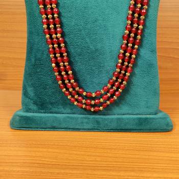 Red necklaces 2