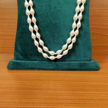 White necklaces 2