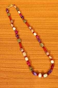 Multicolor necklaces