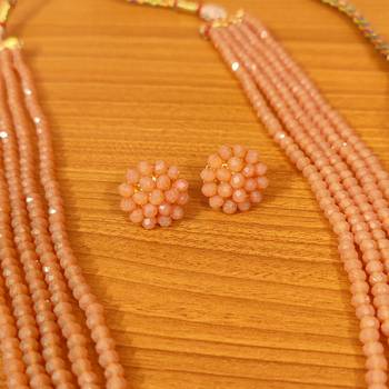 Beige necklace-sets 5