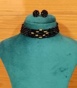 Black necklace-sets