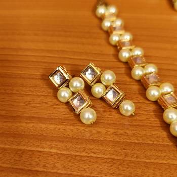 White necklace-sets 4