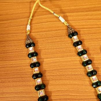Green necklace-sets 5