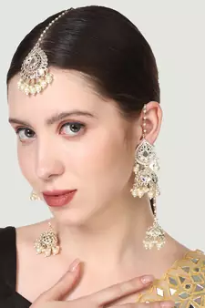 White cubic zirconia jewellery