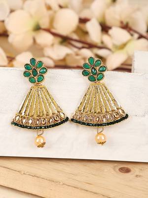 Green cubic zirconia earrings 1