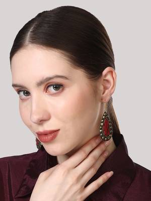 Red cubic zirconia earrings 1