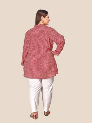Stylish geometric print ladies long sleeves top-Maroon 3