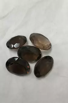 Natural Smoky Quartz at Wholesale Rate 4.25 Ratti 3.86 Carat Oval Shape धूमिल स्फटिक Loose Gemstone Astrology Ratan 1 Pc