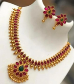 Alyesha Latest Stylish Choker Traditional Necklace Jewellery Set for Women