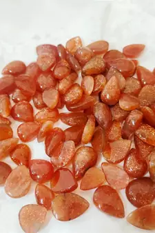 Natural Sunstone at Wholesale Rate 5.25 Ratti 4.77 Carat Pear Shape संग सितारा Loose Gemstone For Astrology Purpose 1 Pc