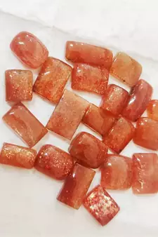Natural Sunstone at Wholesale Rate 9.25 Ratti 8.36 Carat Rectangle Shape संग सितारा Loose Gemstone Jewelry Making 1 Pcs