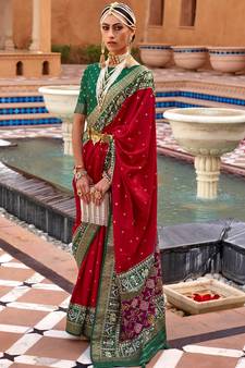 Red Printed Silk Blend Saree With Blouse