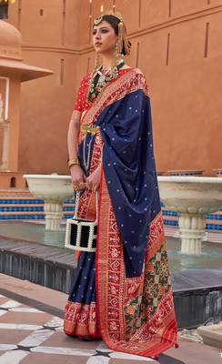 Blue Printed Silk Blend Saree With Blouse 1