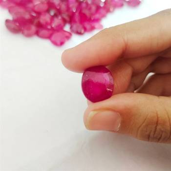 Natural Ruby at Wholesale Rate 3.25 Ratti 2.95 Carat Oval Shape माणिक Loose Gemstone for Astrologers Jewellers 1 Pcs 4