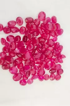 Natural Ruby at Wholesale Rate 8.25 Ratti 7.5 Carat Oval Shape माणिक Loose Gemstone for Astrologers Jewellers 1 Pcs