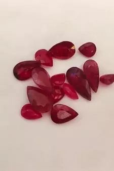 Natural Ruby at Wholesale Rate 2.25 Ratti 2.04 Carat Pear Shape माणिक Loose Gemstone for Astrology Purpose Ratan 1 Pcs