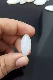 Natural Rainbow Moonstone at Wholesale Rate 5.25 Ratti 4.77 Carat Marquise Shape चंद्रकांत Loose Gemstone Ratan 1 Pcs