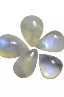Natural Rainbow Moonstone at Wholesale Rate 2.25 Ratti 2.04 Carat Pear Shape चंद्रकांत Loose Gemstone Astrology 1 Pcs