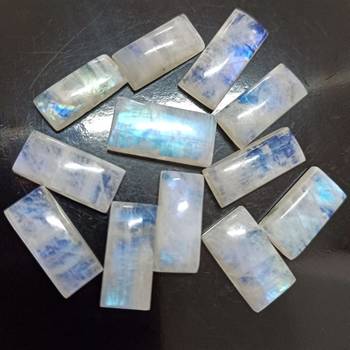 Natural Rainbow Moonstone at Wholesale Rate 6.25 Ratti 5.68 Carat Rectangle Shape चंद्रकांत Loose Gemstone Ratan 1 Pcs 3