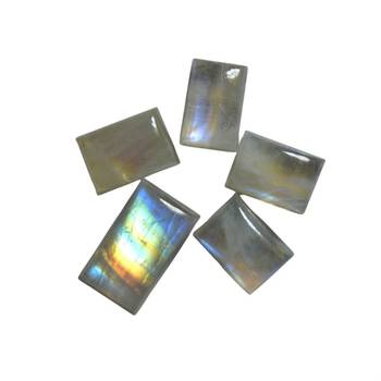 Natural Rainbow Moonstone at Wholesale Rate 10.25 Ratti 9.25 Carat Rectangle Shape चंद्रकांत Loose Gemstone Ratan 1 Pcs 2