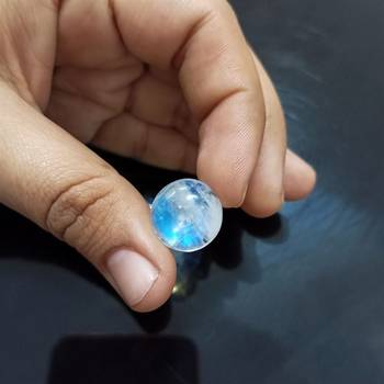 Natural Rainbow Moonstone at Wholesale Rate 6.25 Ratti 5.68 Carat Round Shape चंद्रकांत Loose Gemstone Rashi Ratan 1 Pcs 4