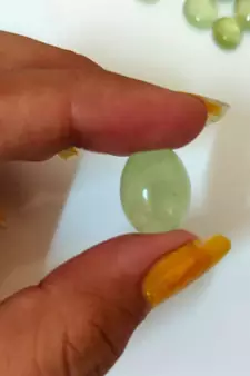 Natural Prehnite at Wholesale Rate 4.25 Ratti 3.86 Carat Oval Shape Loose Gemstone for Astrologers Jewellers Ratan 1 Pcs