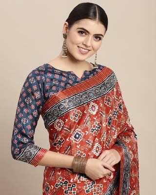 Soft Silk Blend Saree With Printed Border With Blouse 2