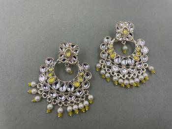 Gold Plated Stylish Yellow Pearls Kundan Studded Jhumki Earrings 3