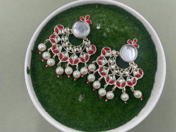 Gold Plated Red Kundan Pearls Floral Jhumki Earrings 1