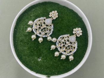 Gold Plated Floral White  Kundan Pearls Studded Jhumki Earrings 2