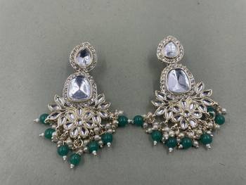 Gold Plated Classic Green Pearls Kundan Studded Jhumki Earrings 1