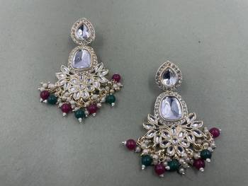 Gold Plated Classic Red Green Pearls Kundan Studded Jhumki Earrings 1