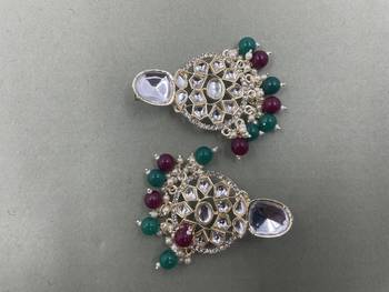 Gold Plated Classic Green Red Pearls Kundan Studded Jhumki Earrings 3