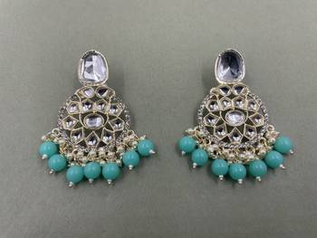 Gold Plated Classic Rama Green Pearls Kundan Studded Jhumki Earrings 2